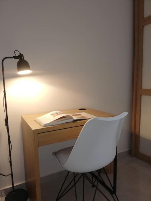 Brio Luxurious Urban Stay In Heraklio,Wifi,Αc Heraklion  Ngoại thất bức ảnh